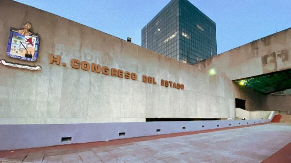 Exigen transparencia en Congreso de Nuevo León ante “trabas”