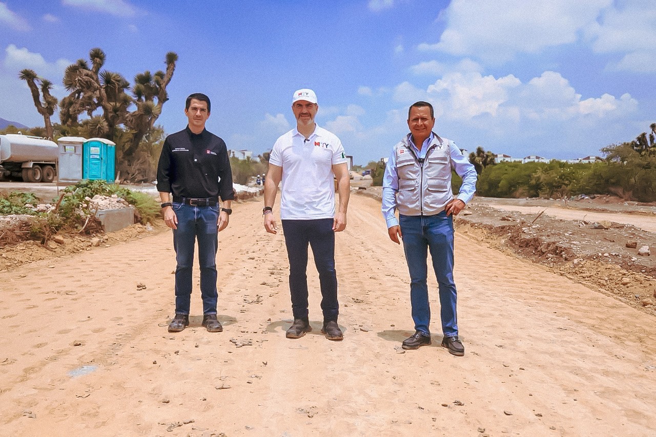 Supervisa alcalde de Monterrey avances en el Circuito Vial Poniente