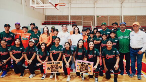Juárez abandera a delegación histórica de 519 atletas para la Olimpiada y Paralimpiada Estatal 2026