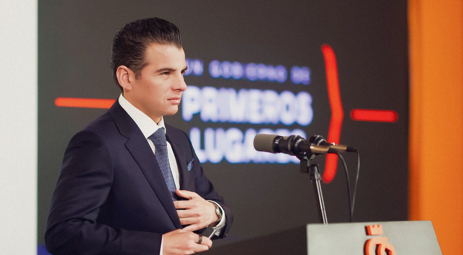 El secretario general de Gobierno, Miguel Flores, extendió una invitación formal a los sectores interesados en participar