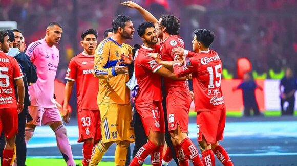 Concacaf oficializa suspensión de siete partidos a Nahuel Guzmán tras incidentes en la final