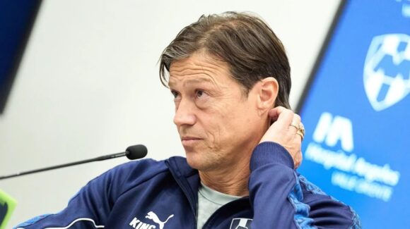 Le cuesta a Matías Almeyda ganar en su partido de debut con Rayados de Monterrey