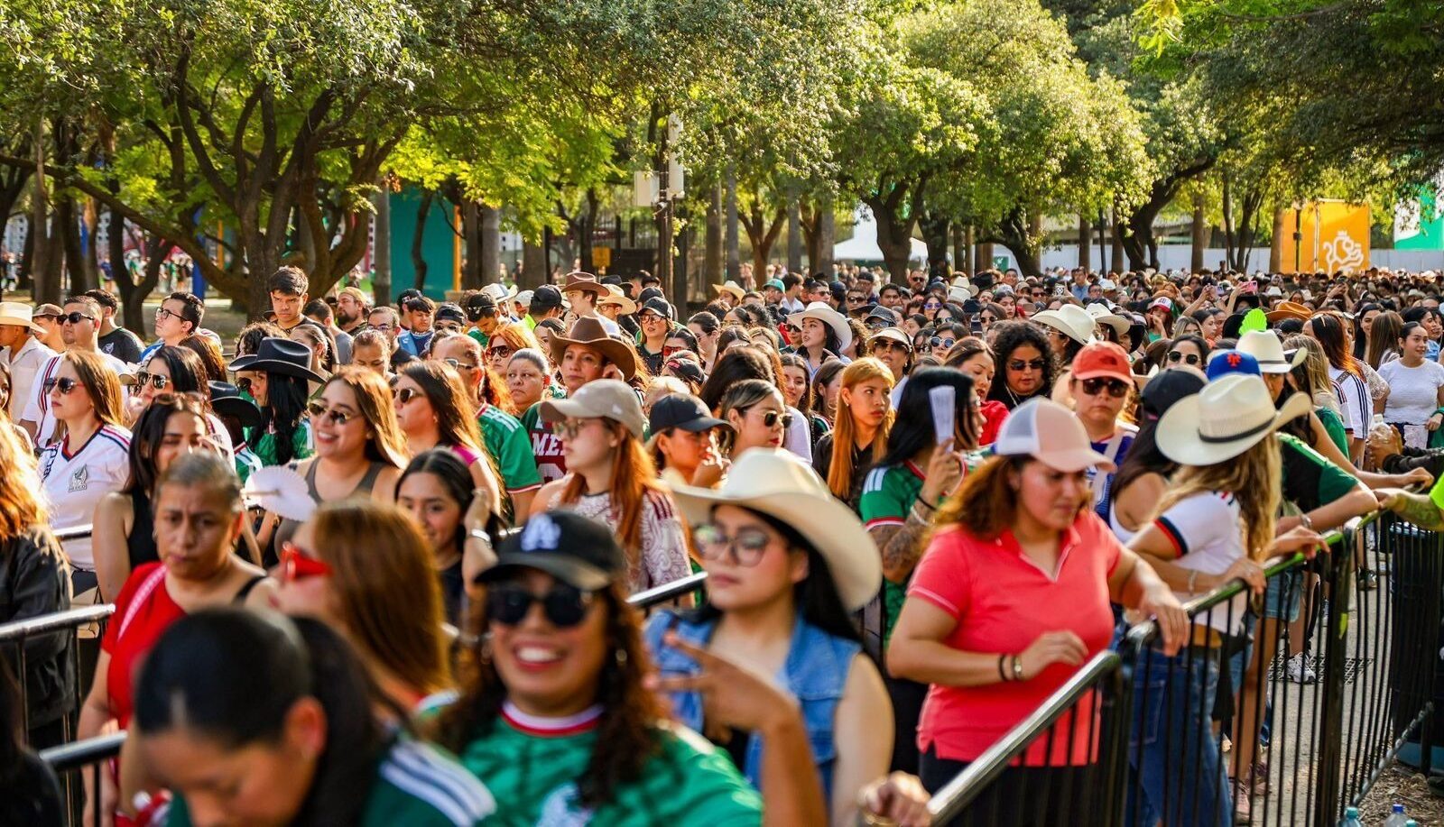 Reforzarán seguridad en el Fan Fest por la final y concierto de Carín León
