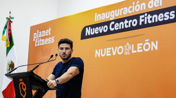 Gobierno de Nuevo León fortalece infraestructura deportiva y anuncia apoyos económicos para atletas