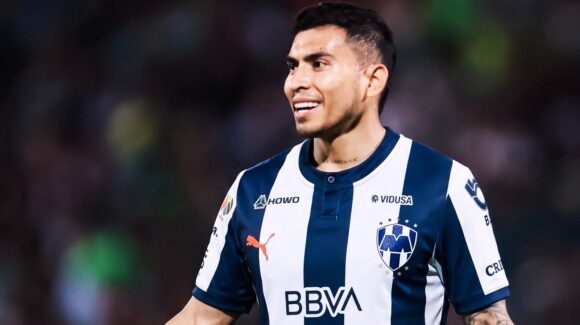 Monterrey hace oficial la contratación de Orbelín Pineda; llega a Rayados