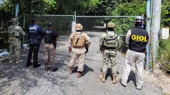 Desmantela FGR toma clandestina de hidrocarburo en Apodaca, Nuevo León