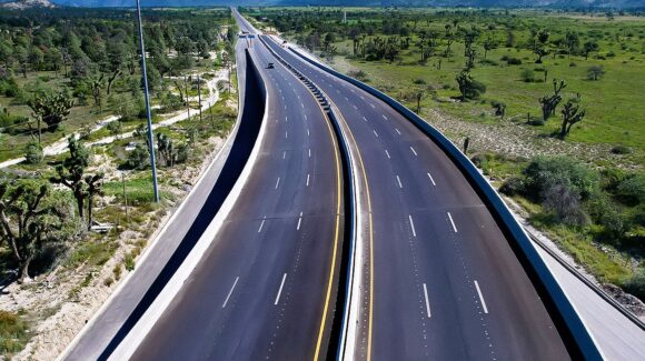 NL avanza en el Tramo 3 de la Carretera Interserrana; Samuel García supervisa obras
