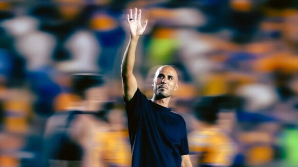 Guido Pizarro presenta su renuncia a la dirección técnica de Tigres UANL