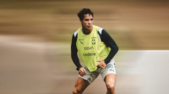 Rayados retoma entrenamientos tras caer ante Necaxa con la ausencia de Iker Fimbres
