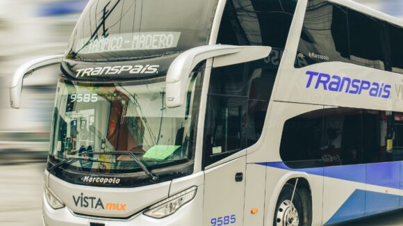 Tras accidente en Monterrey, comerciantes exigen revisar unidades de Central de Autobuses