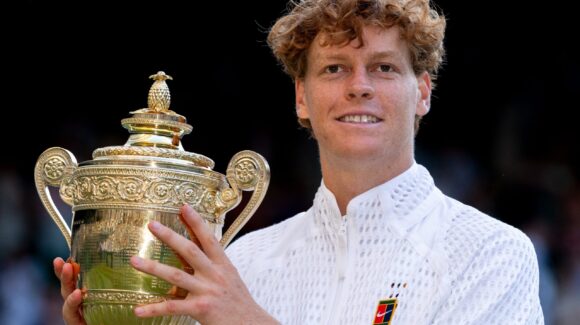 Wimbledon: Jannik Sinner vence a Zverev y se consagra campeón por segundo año consecutivo