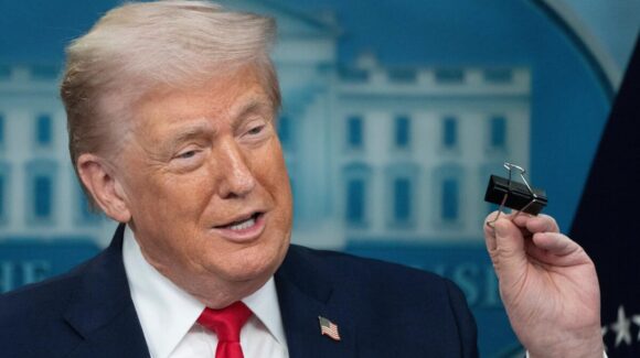 Donald Trump cuestiona el apoyo de China y de Rusia a Irán ante las represalias estadounidenses contra Teherán
