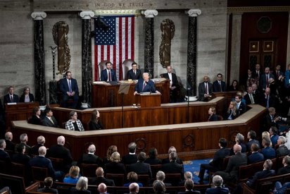 Cámara de Representantes de EU le pide a Donald Trump detener los ataques contra Irán