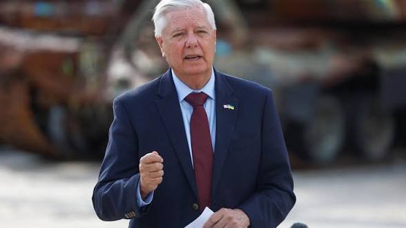 Muere a los 71 años el senador republicano Lindsey Graham, uno de los grandes aliados del presidente Trump