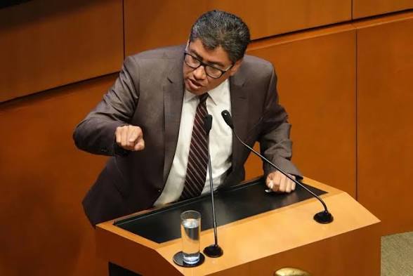 Morena pedirá al INE que investigue si el huachicol fiscal financió al partido Somos México