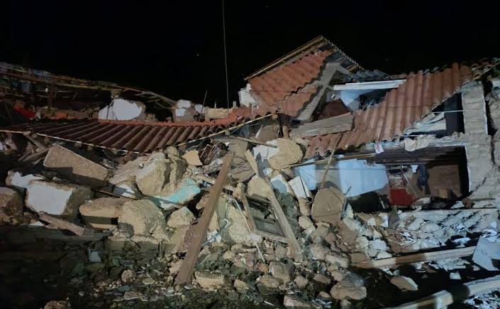 Al menos seis muertos y decenas de heridos tras terremoto de 5.1 en Perú