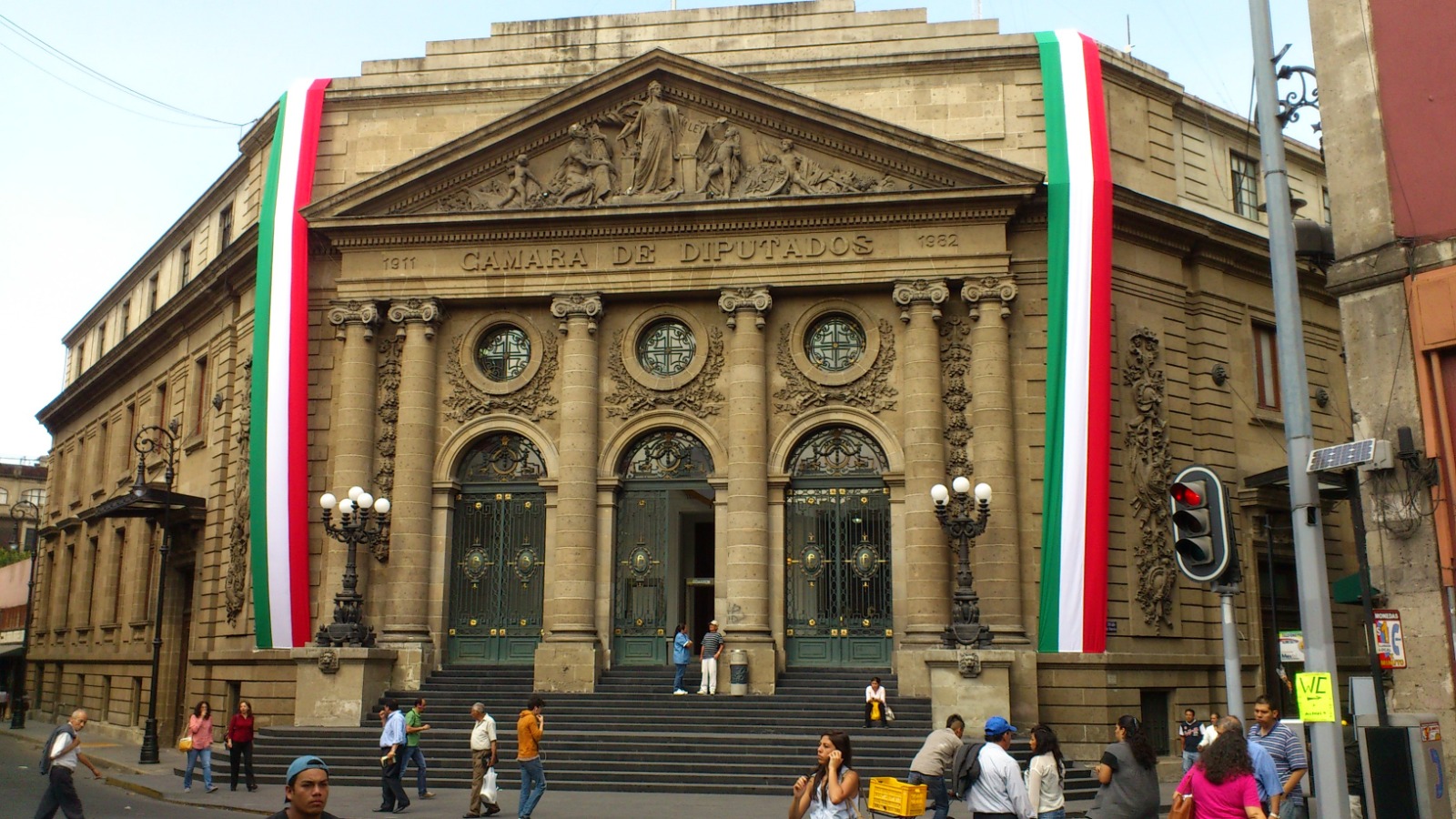 Propone diputado nuevo Reglamento para modernizar y agilizar la operatividad del Congreso CDMX