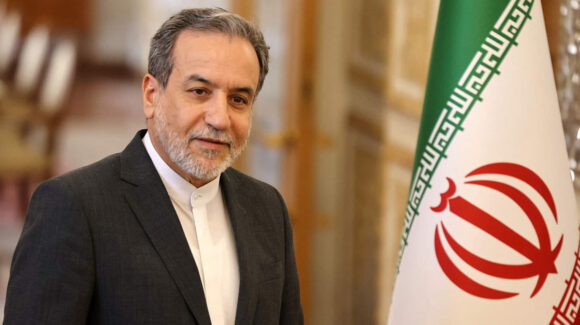 Canciller iraní advierte a Washington con una respuesta contundente ante cualquier agresión