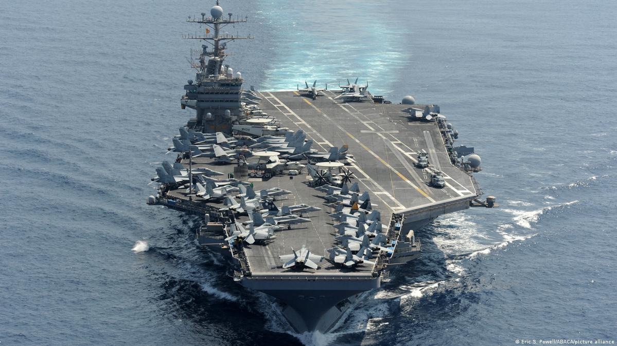 Reportan grave deterioro en el portaviones USS Abraham Lincoln tras operaciones militares en el golfo Pérsico
