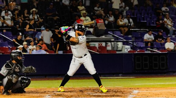 Sultanes de Monterrey inicia el camino por el título ante Charros en el arranque de los Playoffs 2026