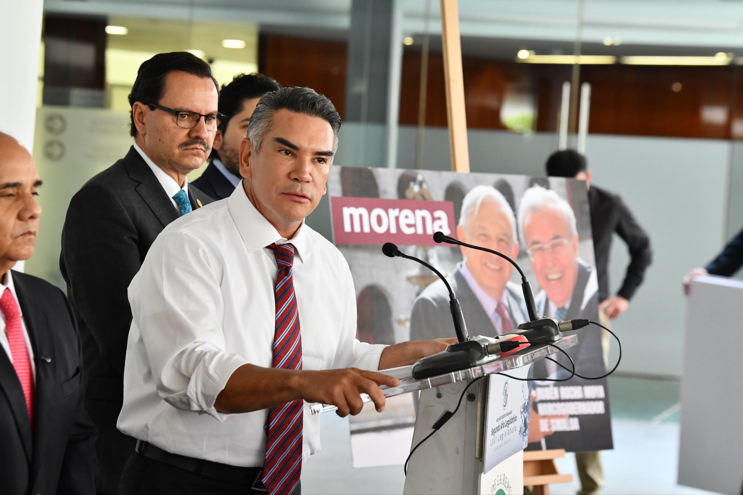 ‘Alito’ Moreno del PRI acusa a Morena de ‘solapar’ a Rocha Moya y promete sacarlos de Sinaloa