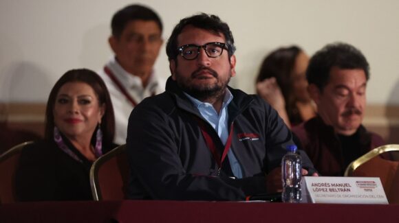 Andrés Manuel López Beltrán denuncia cancelación de su visa de Estados Unidos y cuestiona a Trump