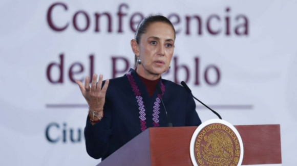 Sheinbaum no descarta que Rocha Moya regrese como gobernador de Sinaloa mientras sigue investigación