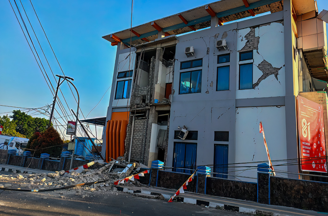 Indonesia registra un segundo terremoto de magnitud 6.9 en 24 horas