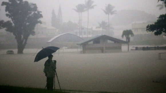 Tormenta tropical ‘Lala’ golpea Hawái y autoridades declararon estado de emergencia