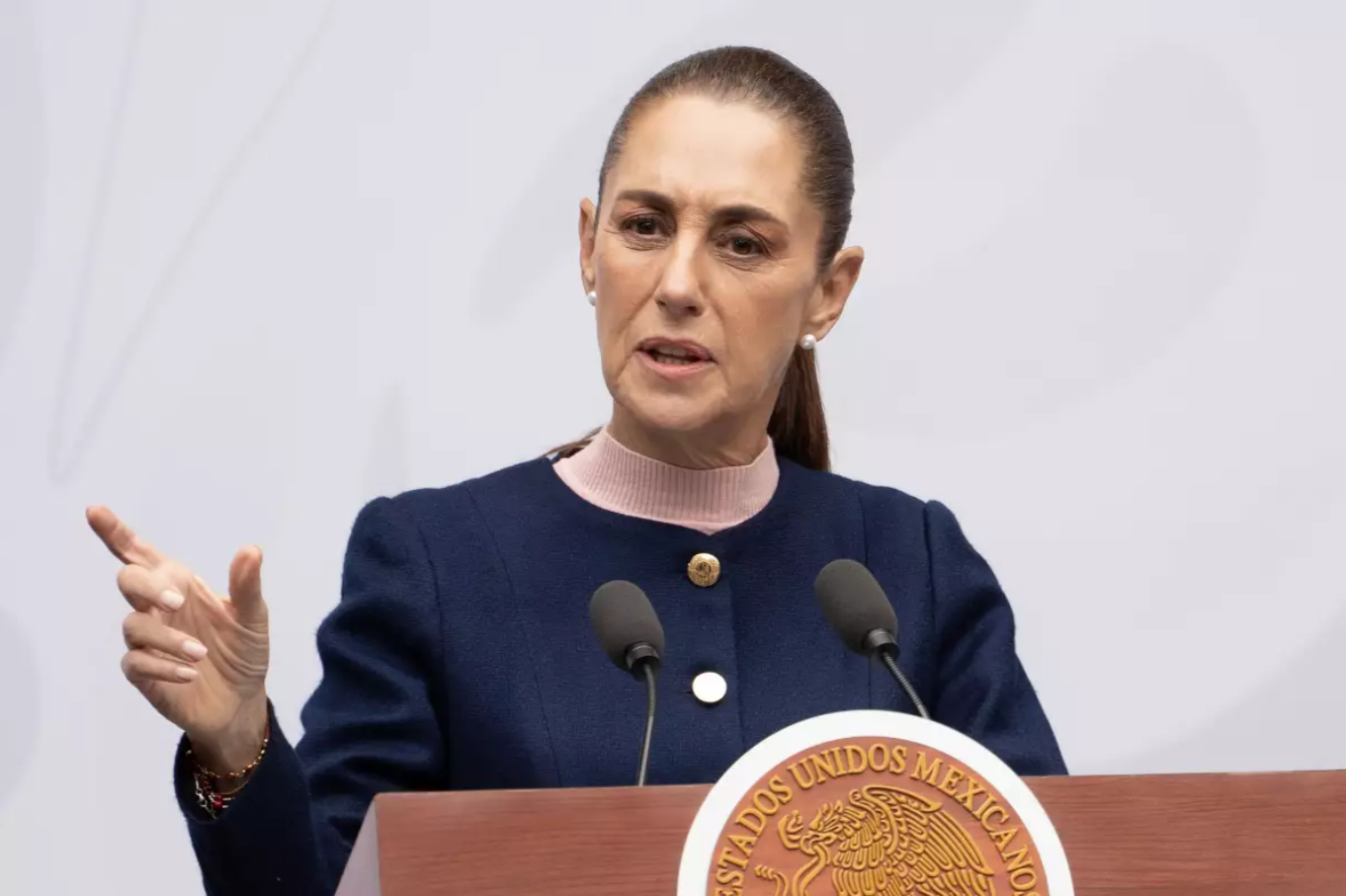 Sheinbaum confirma traslado de Fernando Farías a México; niega que Harfuch interviniera en el proceso