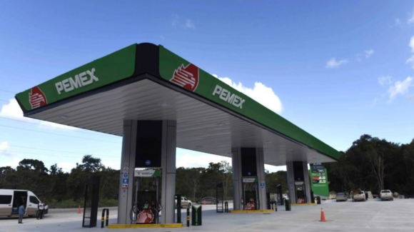 Gasolina Magna y diésel mantendrán precio tope hasta febrero de 2027