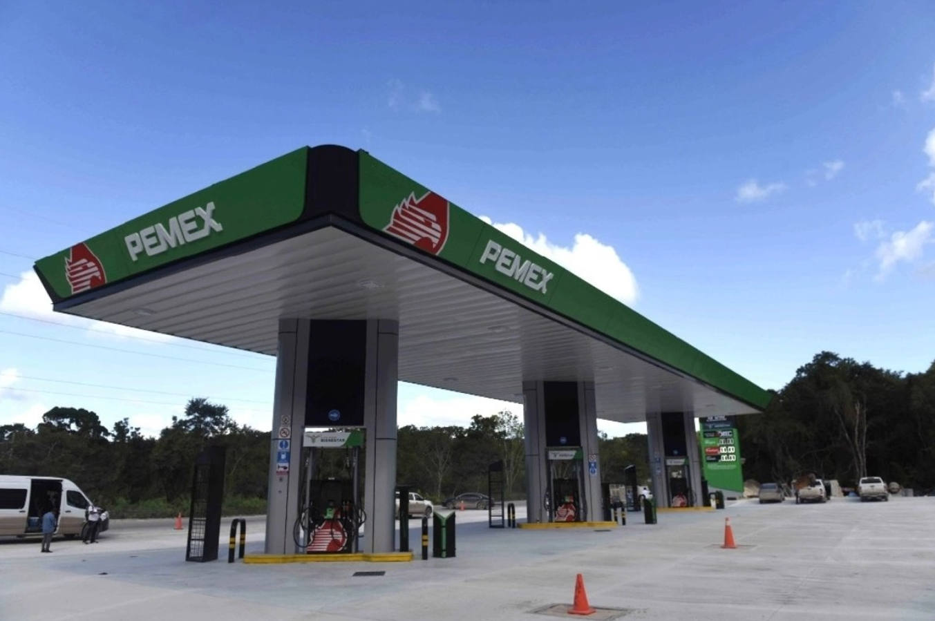 Gasolina Magna y diésel mantendrán precio tope hasta febrero de 2027