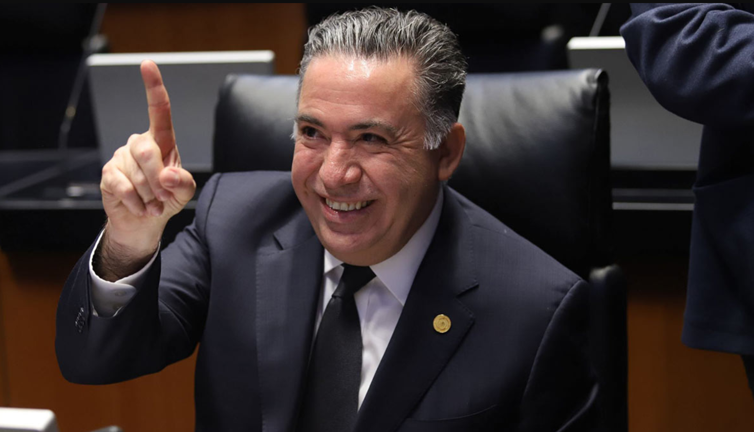 Enrique Inzunza confirma que retomará sus actividades legislativas el 30 de agosto