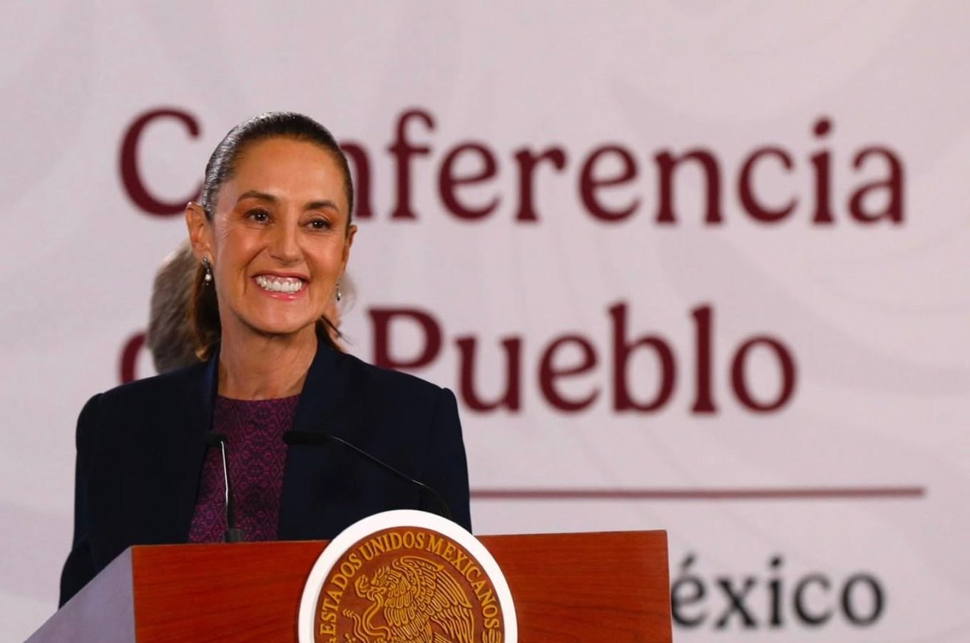 Sheinbaum prepara 14 spots rumbo a su Segundo Informe de Gobierno