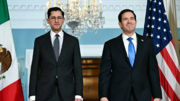 Marco Rubio recibe a Roberto Velasco en la Casa Blanca en medio de tensiones comerciales