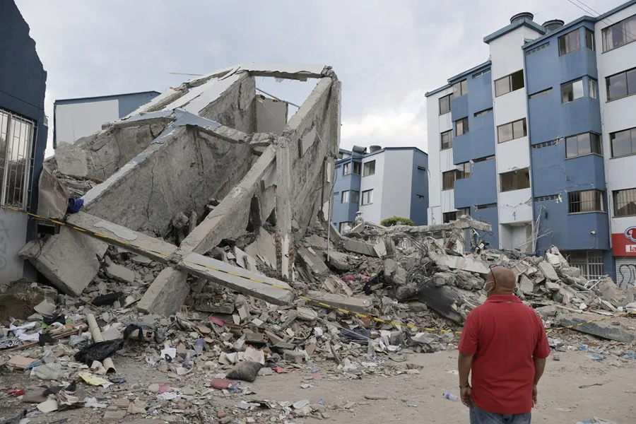 Terremoto de 7.4 en Colombia deja casi 300 muertos; baja número de desaparecidos