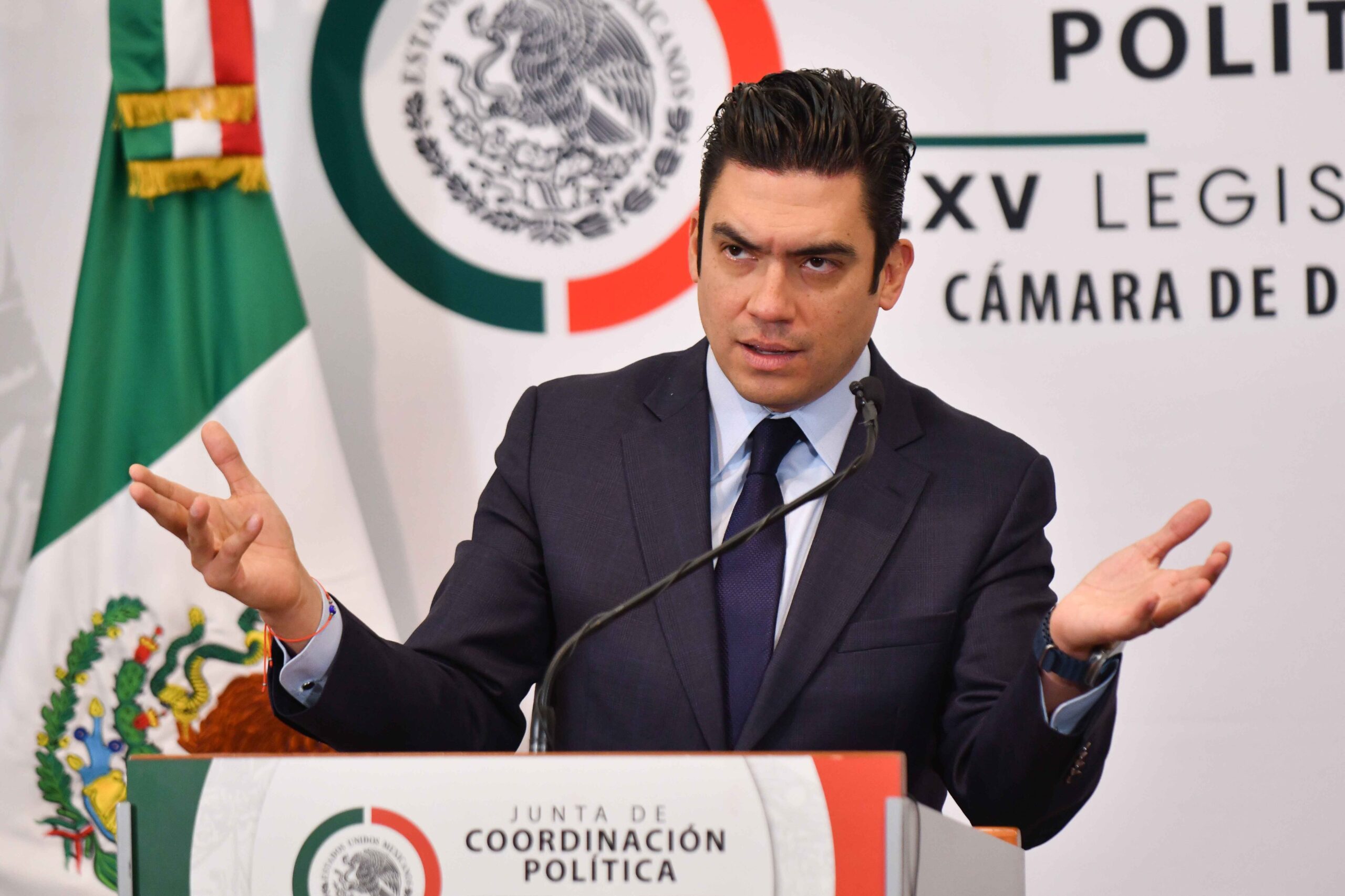 PAN exige aclarar las razones de la cancelación de la visa estadounidense a Andrés Manuel López Beltrán