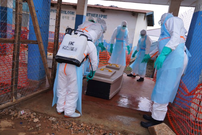 Brote de ébola en Congo supera capacidad de respuesta de la OMS
