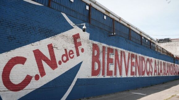 Balacera en Uruguay deja tres personas heridas a la salida del partido de futbol entre Nacional y Progreso