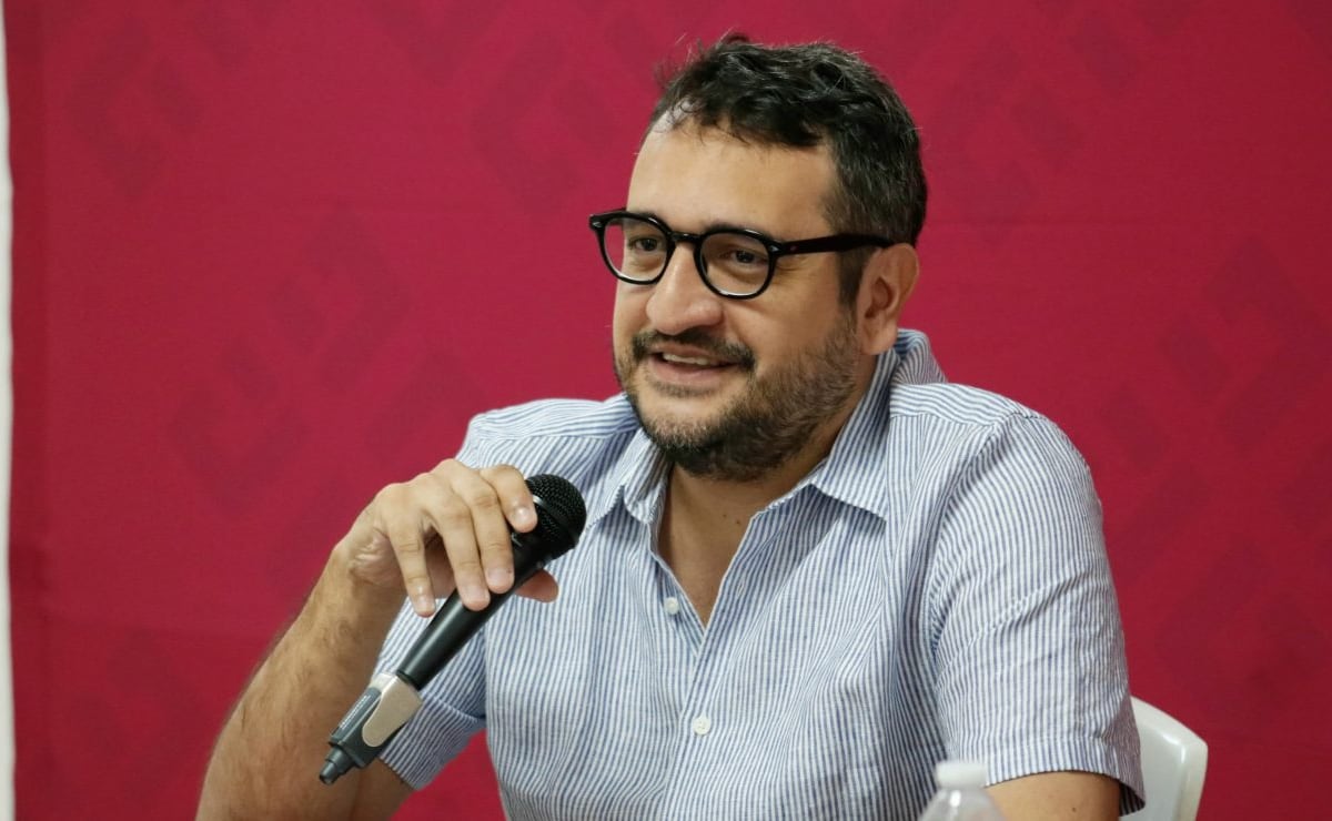 Andrés Manuel López Beltrán rechaza acusaciones en su contra y acusa a la oposición de querer dañar la imagen de AMLO