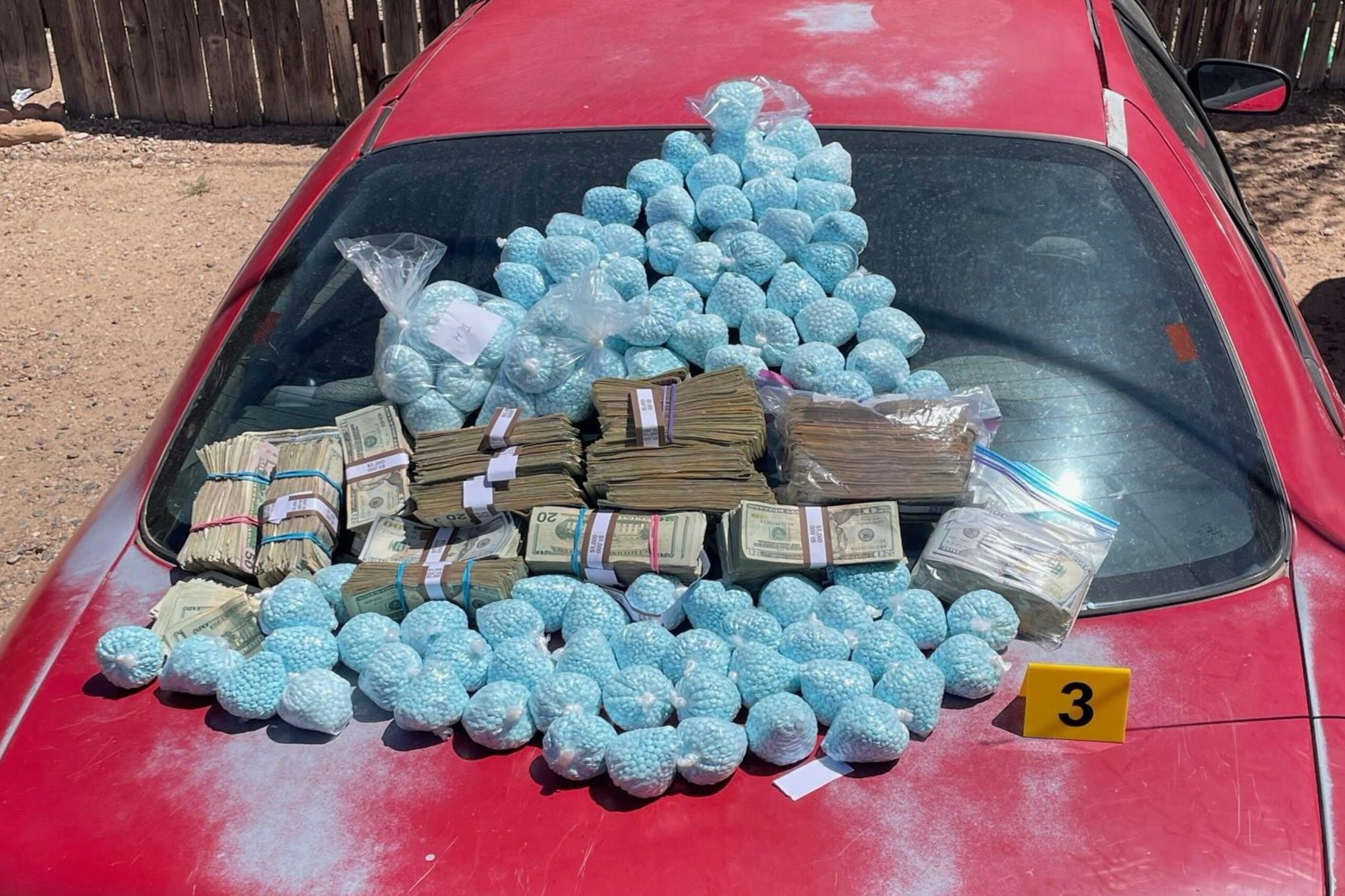 EU condena a dos hombres por participar en un plan del Cártel de Sinaloa para robar fentanilo