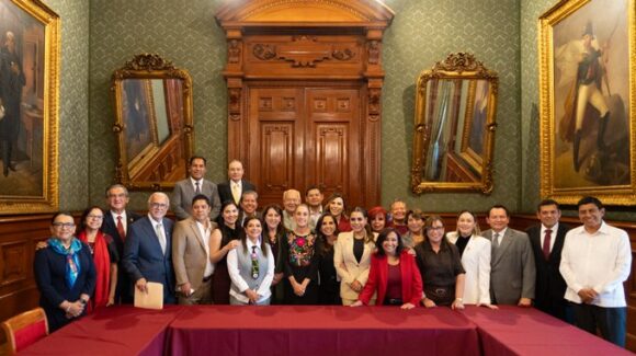 Gobernadores de Morena respaldan a Andy López Beltrán y rechazan injerencia extranjera