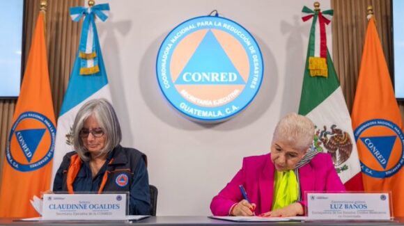 México y Guatemala firman acuerdo para coordinar respuesta y prevenir incendios forestales