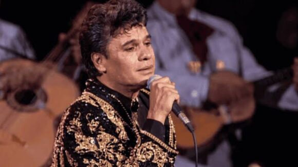 Juan Gabriel: Mi primer Bellas Artes llega a las salas de Cinemex