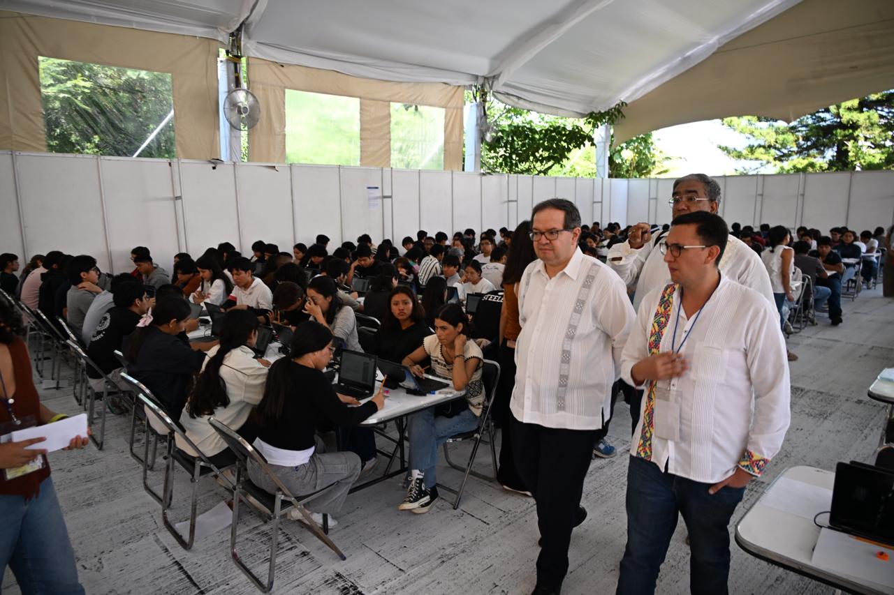 UNAM aplica examen presencial extraordinario en Oaxaca