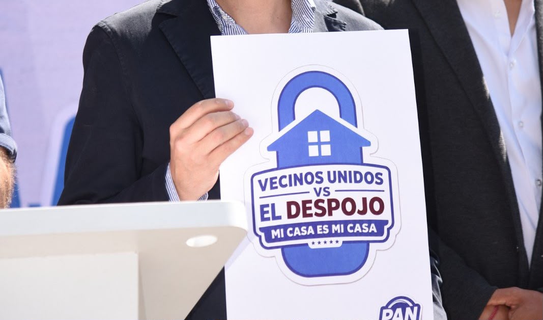 Morena y PAN disputan la defensa de las víctimas del despojo en la Ciudad de México