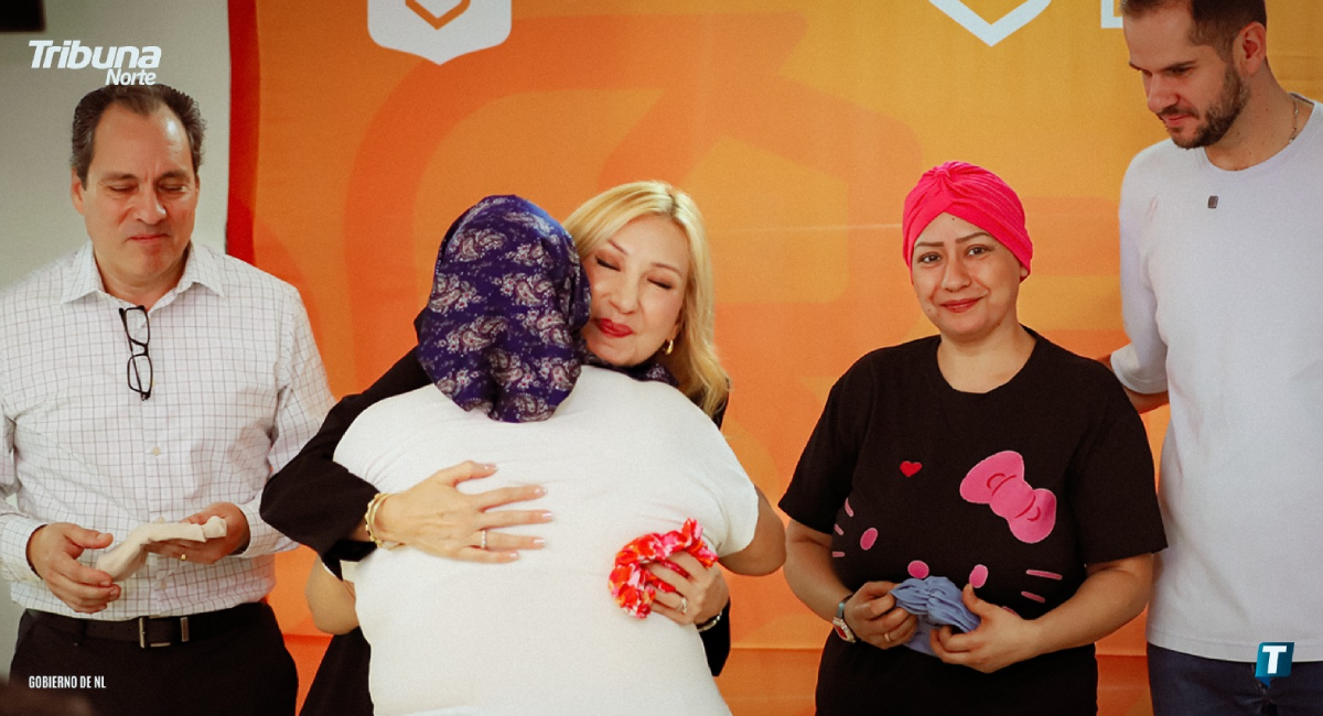 Entregan 385 turbantes oncológicos a beneficiarias del programa Cobertura Universal contra el Cáncer de Mama en Nuevo León