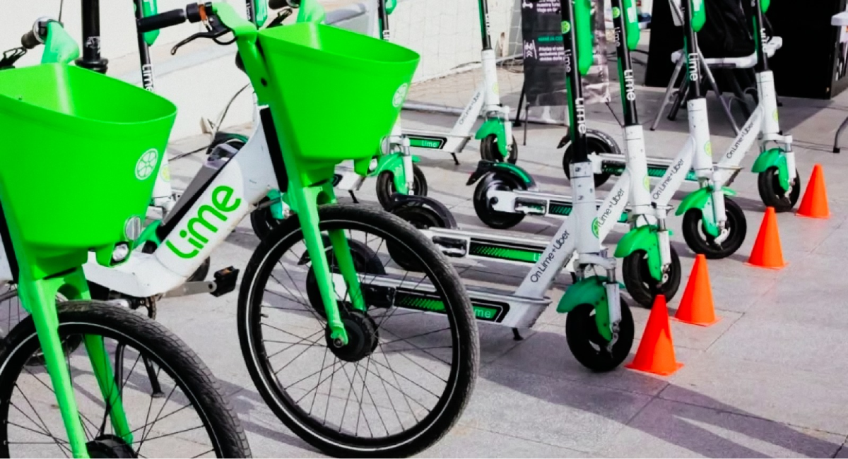 Promueven en el Congreso de Nuevo León regulación para el estacionamiento de scooters y bicicletas eléctricas