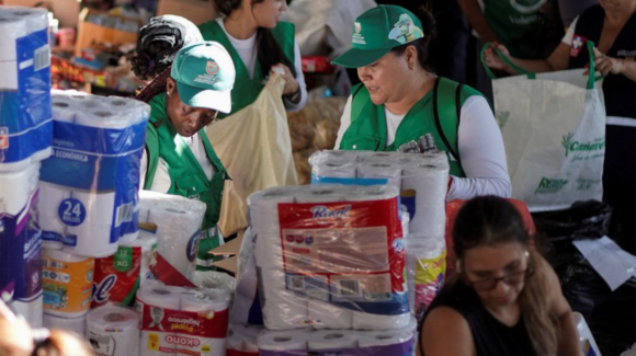 Centro de acopio permanente en NL recibe donativos para damnificados por sismo en Colombia