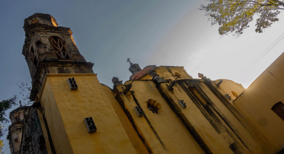 CDMX: Vecinos de Coyoacán exigen frenar destrucción en Plaza de La Conchita